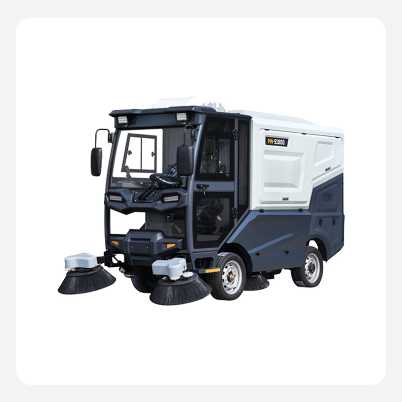 MN-S1800四轮扫地车